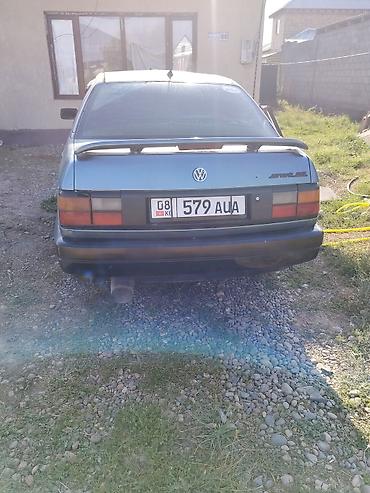 pass: Volkswagen Passat: 1991 г., 1.8 л, Бензин, Лифтбек — 1