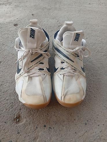 ред: Мужские кроссовки, 42, Nike, Б/у, цвет - Белый, Самовывоз — 2