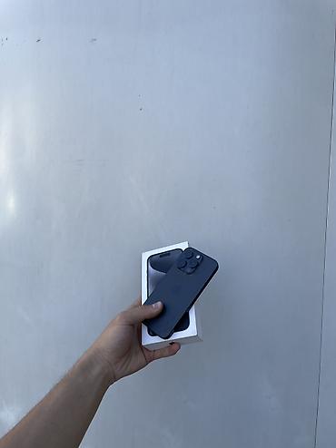 iphone xe: IPhone 15 Pro, Б/у, 256 ГБ, Black Titanium, Чехол, Коробка, 86 % — 3