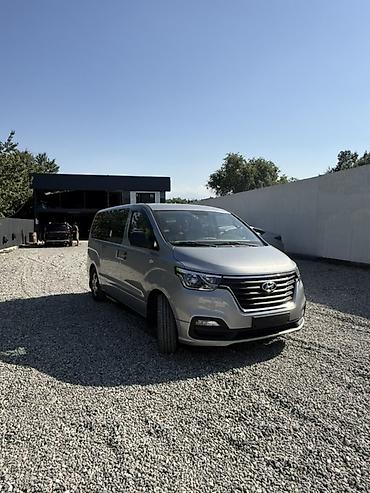 Hyundai Grand Starex: 2019 г., 2.5 л, Автомат, Дизель, Минивэн