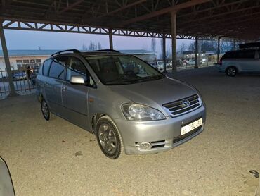 токтогул транспорт: Toyota Avensis Verso: 2003 г., 2 л, Автомат, Газ, Вэн/Минивэн