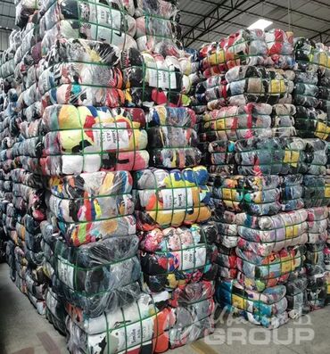 телевизор и тумбочка: В связи с закрытием магазина, Срочно! продаются остатки товаров, (