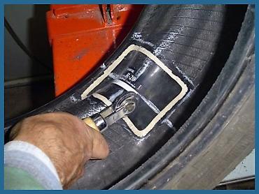 Шиномонтаж: Мобильный шиномонтаж/ вулканизация на выезд и помощь на дороге — 13