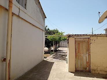 Həyət evləri və villaların satışı: 4 otaqlı, 92 kv. m, Kredit yoxdur, Orta təmir — 10