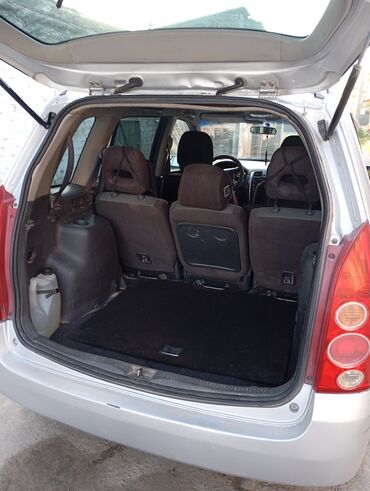 Mazda: Mazda PREMACY: 2002 г., Механика, Минивэн — 3