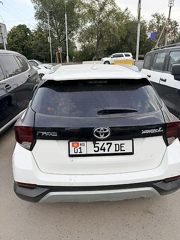 тоуота ярис: Toyota Yaris: 2022 г., 1.5 л, Автомат, Бензин, Хэтчбэк — 2
