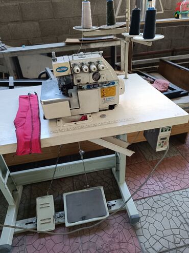 пресс нитки: Швейная машина Полуавтомат