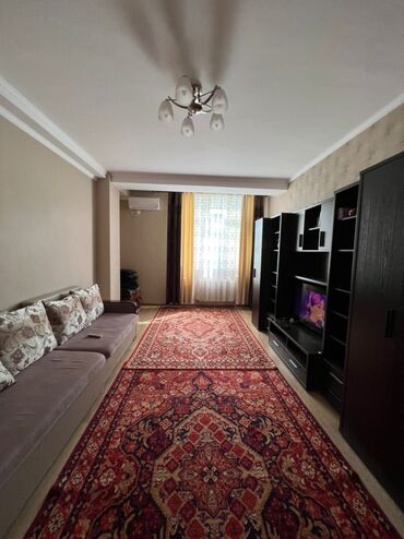 4 комнатные квартиры в бишкеке цена в Кыргызстан | Посуточная аренда квартир: 2 комнаты, 80 м², 4 этаж, Бронированные двери, Лифт, Без мебели