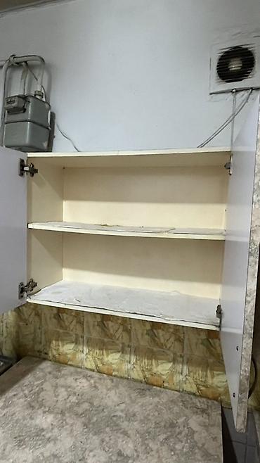 silver kitchen: Кухонный гарнитур в светлом каменном декоре (ЛДСП). Комплект состоит — 3