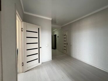 3 комнатная квартира 104 серии бишкек: 2 комнаты, 73 м², Элитка, 8 этаж, Евроремонт