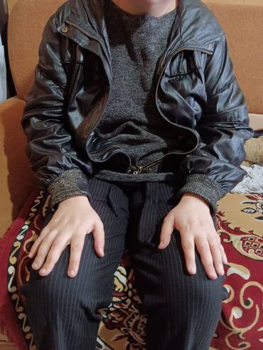deri gödekceler: Qadin ucun kurtka satılır geyinilib razmer 48