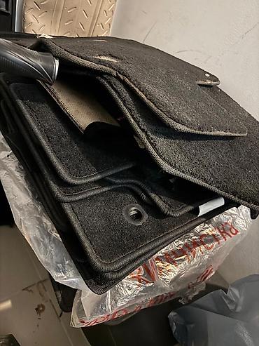 Другие детали кузова: Запаска для Камри 100$ Набор Запасок для колес 12.000с Коврики для — 3