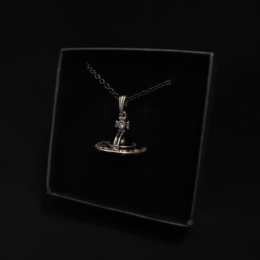 Jewellery: Ogrlica Vivienne westwood orb onix crna🪐