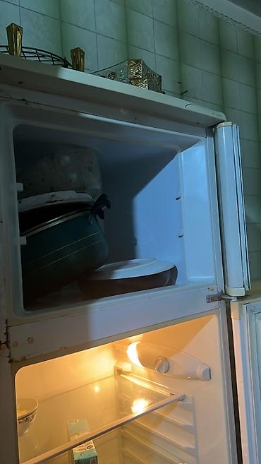 Техника для кухни: Б/у 2 двери Beko Холодильник Продажа, цвет - Белый — 2