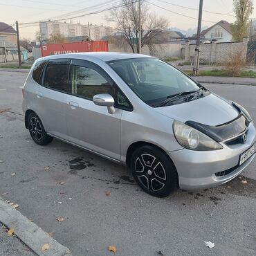 пикап бу: Honda Fit: 2007 г., 1.3 л, Вариатор, Бензин, Хэтчбэк