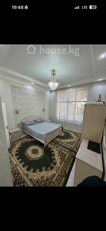 Үйлөрдү сатуу: 5 бөлмө, 180 м², 5 соток, Бишкек, Полицейский городок ж/м Менчик ээси — 10