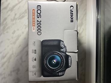 iphone 11 pro 265gb: Canon EOS 2000D DSLR fotoaparat + Canon EF‑S 18‑55mm f/3.5‑5.6 IS II — 6
