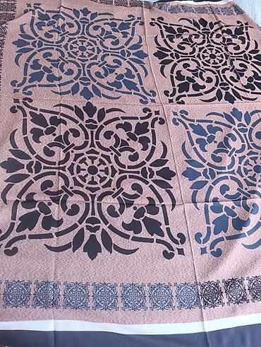 Шарфы, палантины: Шелковый платок с узором. Отличается изысканным дизайном с — 17