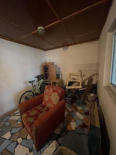 Продажа коттеджей и домов: 🏡 *Продается дом в Золотом Квадрате!* 📍 Ул. Айдаралиева 8 (между — 27