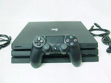 PS4 (Sony Playstation 4): Sony PlayStation 4 Pro (model 7216B), u odličnom stanju. Rezolucija — 18