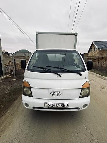 Hyundai: Hyundai : 2.5 l | 2009 il Van body type — 5