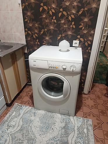 Батирлер: 1 бөлмө, Политех Риелтор, Жаныбарлары жок, 1 жылдан баштап, Толугу менен эмереги бар — 5