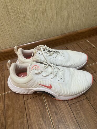 макаси мужские: Кроссовки, 40, Nike, Б/у, цвет - Белый, Самовывоз