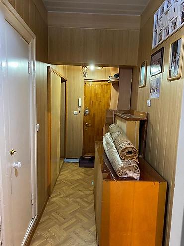 Продажа квартир: Продается 4‑комнатная квартира 80кв м Район Асанбай дом3 от — 10