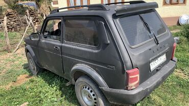 автомобиль ниссан кашкай: ВАЗ (ЛАДА) 4x4 Niva: 2010 г., 1.7 л, Механика, Бензин, Жол тандабас
