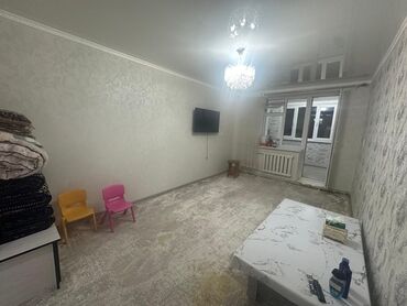 арзан квартира ош базар: 1 комната, 24 м², Индивидуалка, 2 этаж, Косметический ремонт