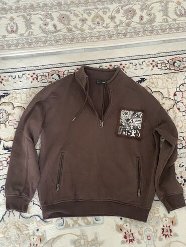 свитер мужские: Ли-нинг original покупал в Азия моле Верх размер S вниз размер М