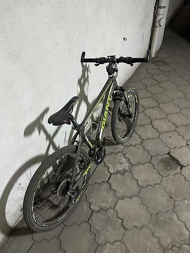 gian: Продаю велосипеды Giant GIANT красный - 15000 сом Рама: XS GIANT — 2