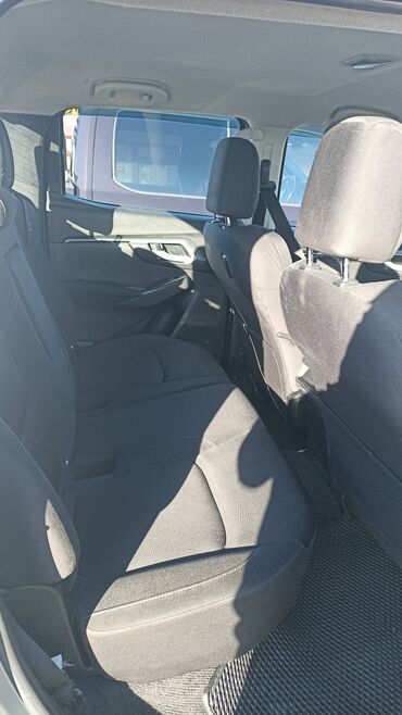 Isuzu: Isuzu D-Max: 2021 г., 3 л, Автомат, Дизель, Пикап — 7