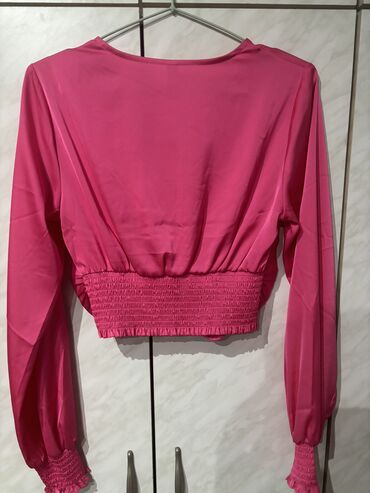 plava haljina i roze cipele: Blouses