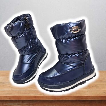 Gumene čizme: Odlicne cizmice za sneg sa jednim podesivim cickom sa spoljne strane — 9