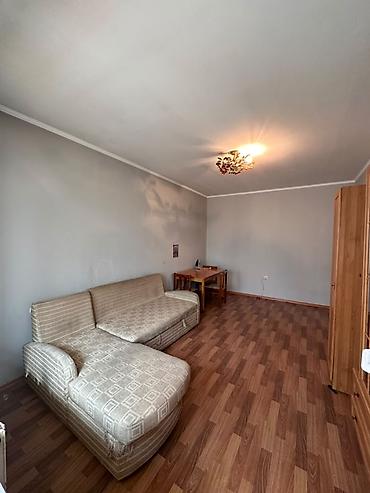 восток 5 1комнатный квартира: 1 комната, 35 м², Восток-5 мкр 2 этаж, Требуется ремонт — 1