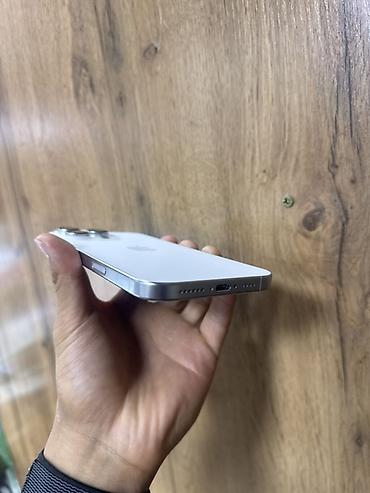 se 3: IPhone 16 Pro Max, Б/у, 256 ГБ, White Titanium, Защитное стекло, 93 % — 2