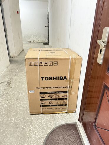 yarim avtomat paltaryuyan masin: Paltaryuyan maşın Toshiba, 9 kq, Yeni, Avtomat, Kredit yoxdur, Ünvandan götürmə