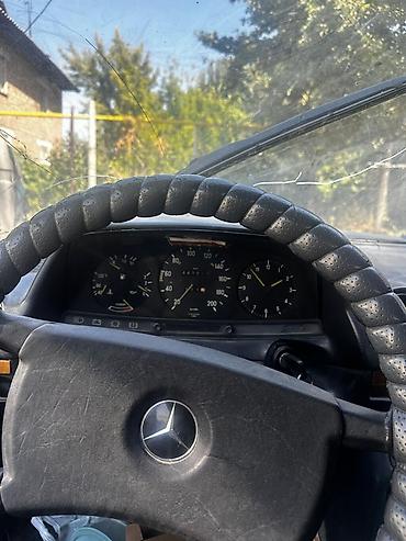 mers 140: Mercedes-Benz W123: 1980 г., 2 л, Механика, Бензин, Седан — 2