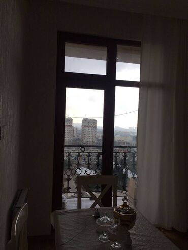 Yeni tikili: 3 otaqlı, Yeni tikili, m. Neftçilər, 65 kv. m — 6