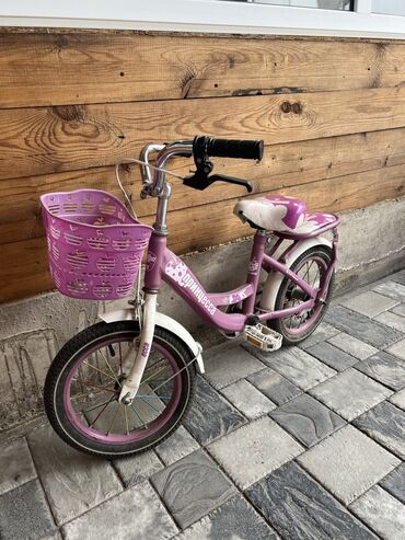 детский велосипед с ручкой цена: Продаю двухколёсный велосипед 🚴 для девочек. в хорошем состоянии 👍 на