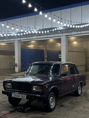 VAZ (LADA): VAZ (LADA) 2107: 1.6 l | 2000 il 32835 km Sedan — 3