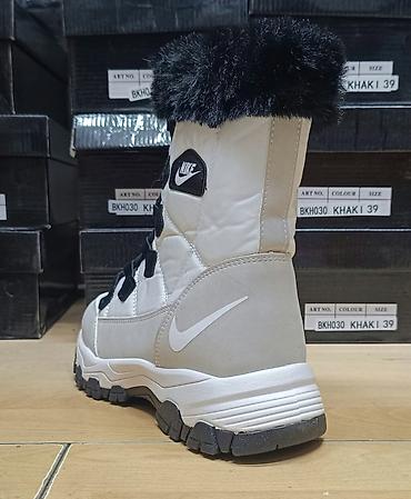 bench cizme: Nike ženske tople čizme snegarice NOVO Novo Brojevi 36 do 41 fb — 4