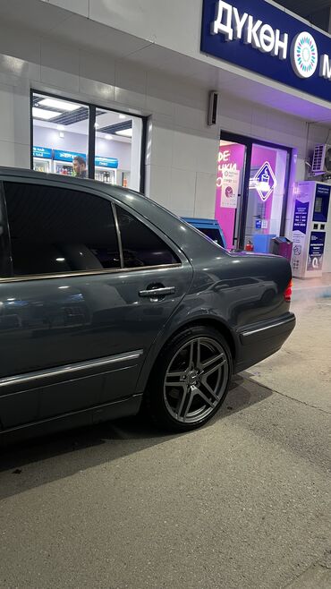 диски на семерку: Литые Диски R 18 AMG, Комплект, отверстий - 5, Б/у