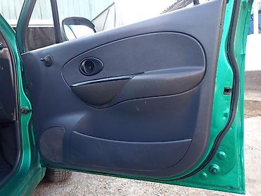 Mini: Mini : 2002 г., 0.8 л, Механика, Бензин, Хэтчбэк — 13