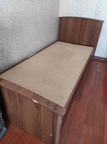 matras islenmis: İşlənmiş, Təknəfərlik çarpayı, Bazasız, Matrassız, Siyirməsiz — 1