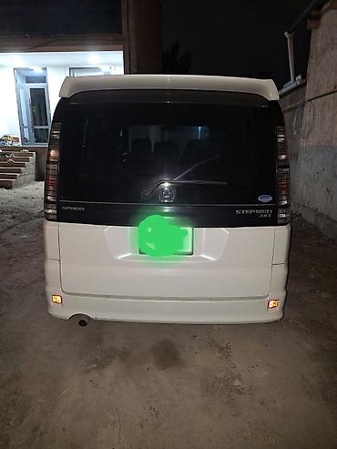 истеп испада: Honda Stepwgn: 2004 г., 2 л, Автомат, Бензин, Минивэн — 4