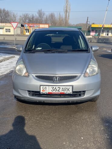 урулган фит: Honda Fit: 2005 г., 1.3 л, Вариатор, Бензин, Седан