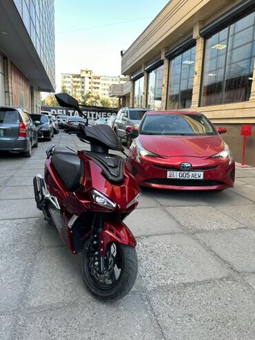 купить скутер бензиновый новый: Скутер Yamaha, 150 куб. см, Бензин, Новый