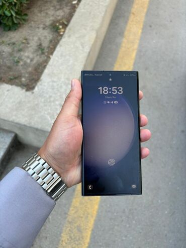 s24 ultra qiyməti: Samsung Galaxy S23 Ultra, 512 ГБ, цвет - Черный, Отпечаток пальца, Две SIM карты, Face ID